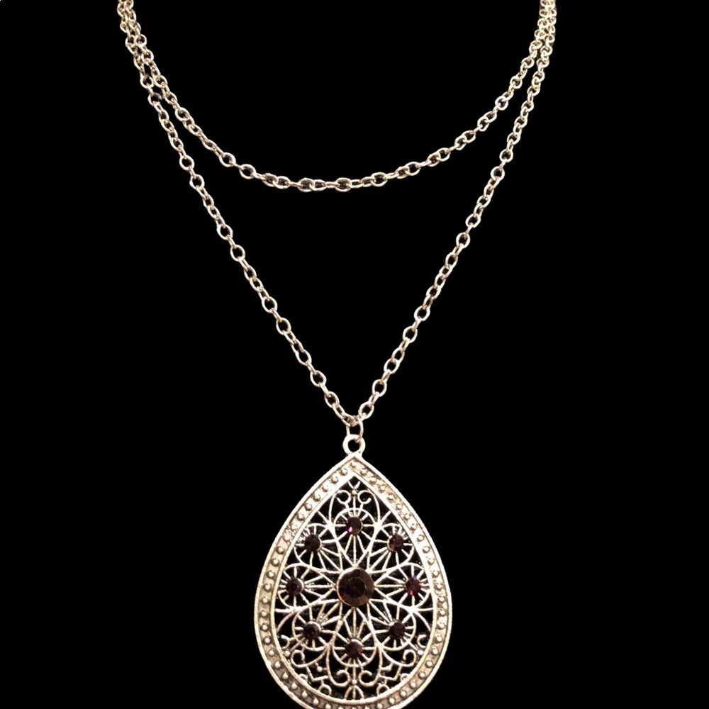 GARNET Necklace - Picture 2 of 7